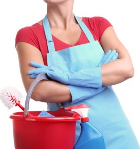 lady_cleaning_